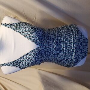 Tommy Bahama Geometric One Piece SZ 10